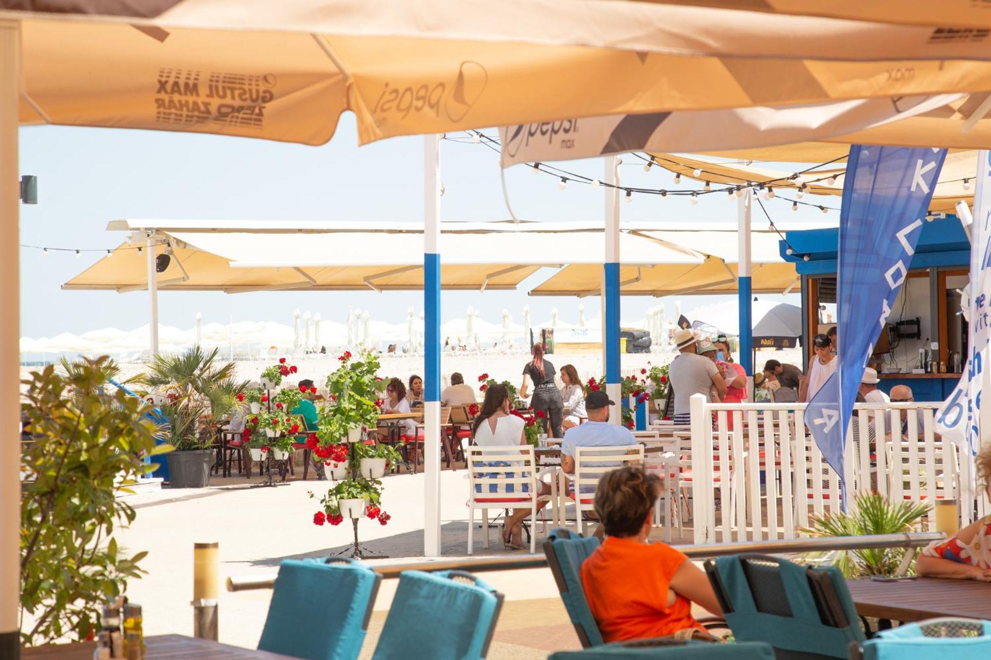 Hotel Bueno Mamaia Bagian luar foto